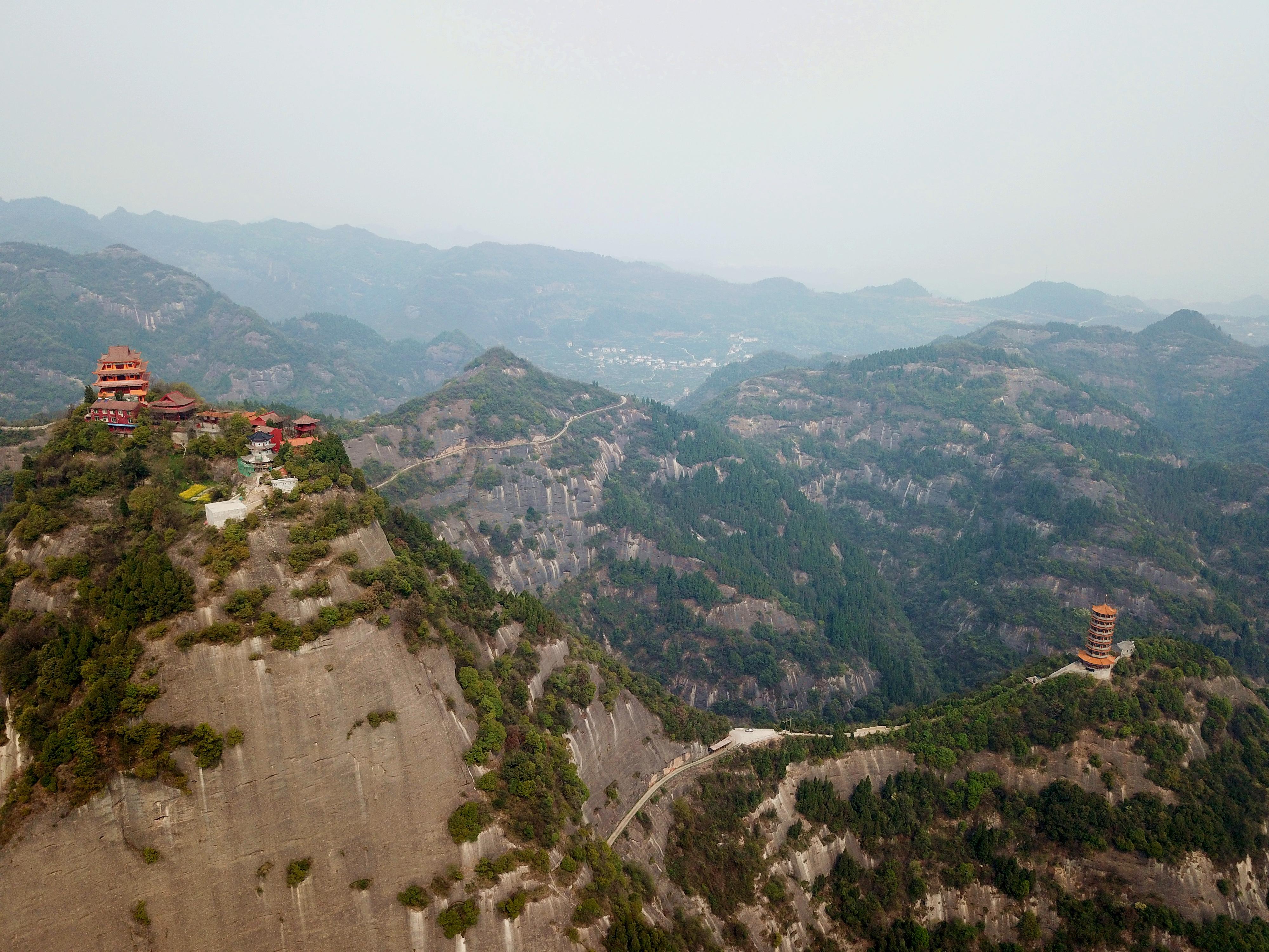 神秘旅人 第4页